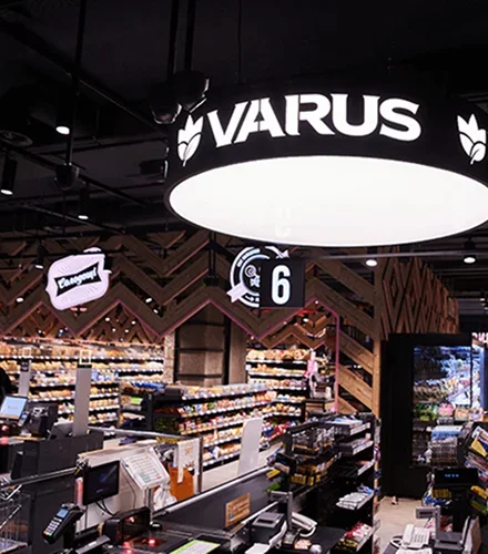 Varus — кейс IWIS: e-commerce та BI-аналітика